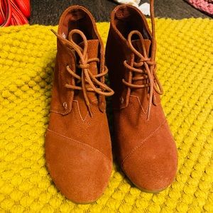 Women’s TOMS Suede Wedge heel booties